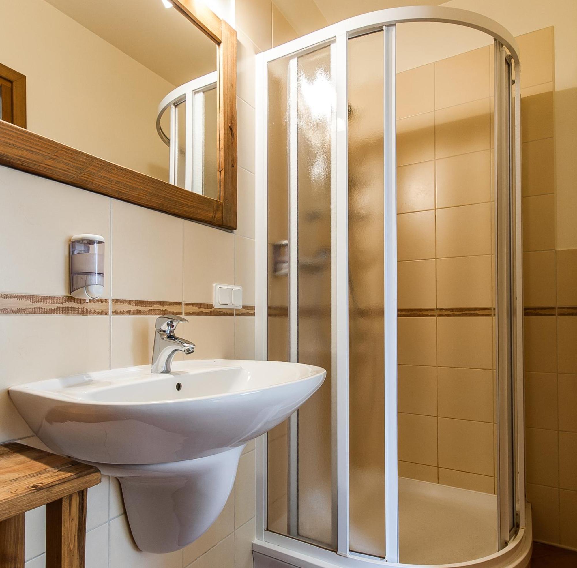 Hotel Laucu Akmens Skulte  Habitación foto